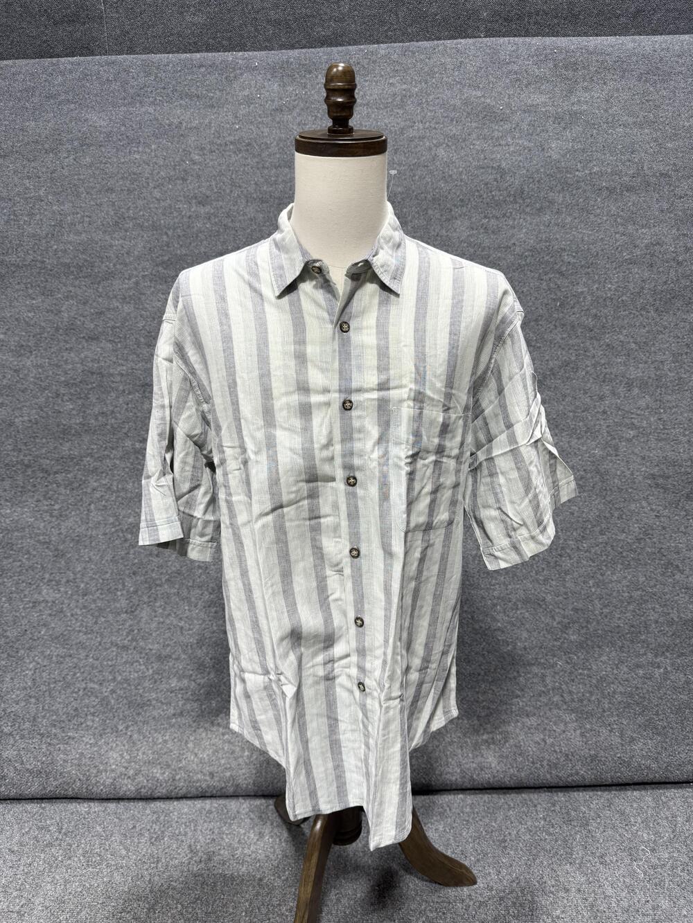 Eddie Bauer Shirt Mens Large Gray Striped Short Sleeve Button-Up Casual Top